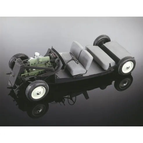 Maquette voiture Citroen 15 Six Traction Avant 1:8 - Heller 80799