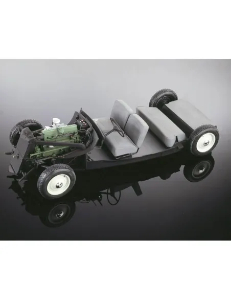 Maquette de voiture Citroen 15 Six Traction Avant 1:8 - Starter Kit - Heller 56799