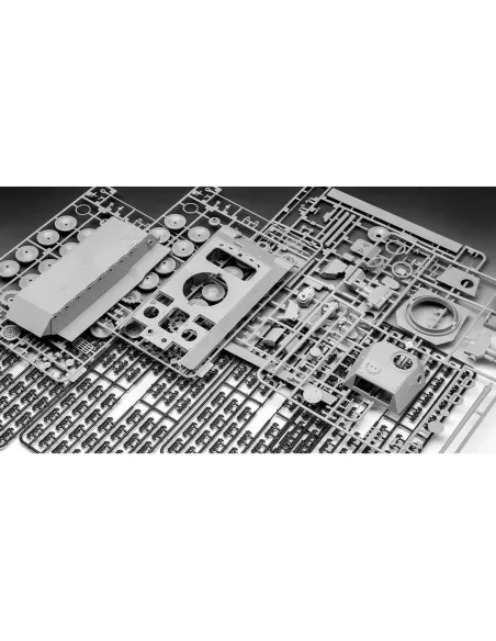 Maquette de char : Geschenkset Panther Ausf. D - Revell 3273 1:35