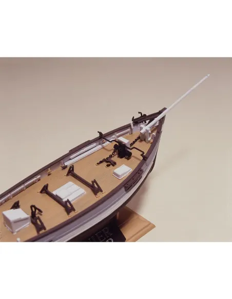 Maquette bateau Thonier Armor 1:125 - Heller 80609