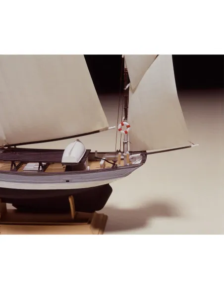 Maquette bateau Thonier Armor 1:125 - Heller 80609