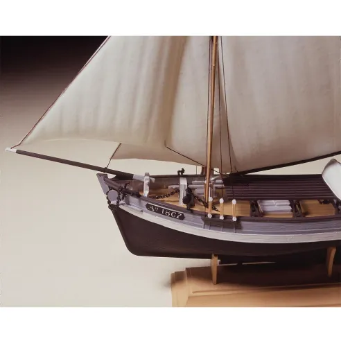 Maquette bateau Thonier Armor 1:125 - Heller 80609